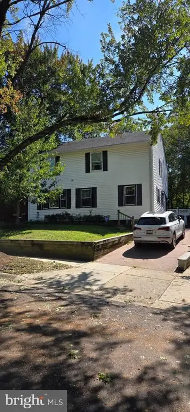 306 Charles St, Rockville