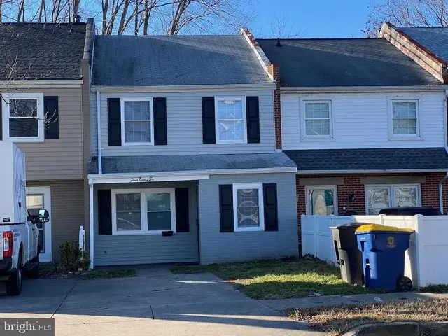 496 Barrister Pl, Dover