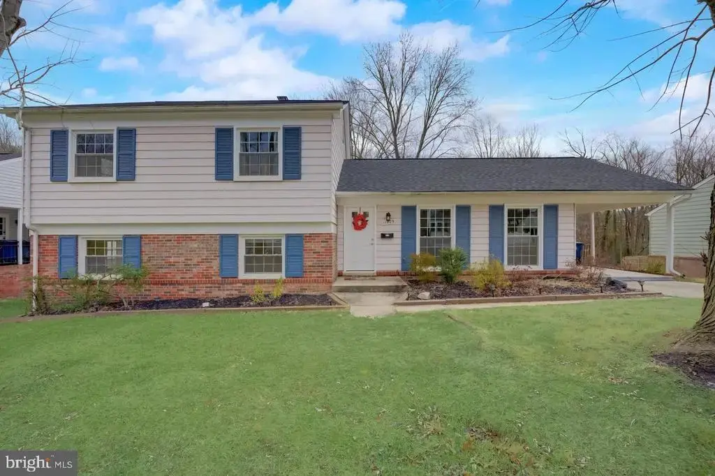 11809 Montague Dr, LAUREL