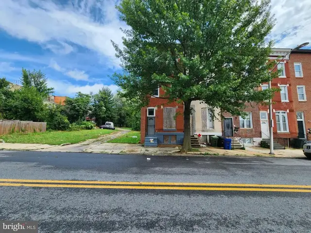 819 N Calhoun St, Baltimore