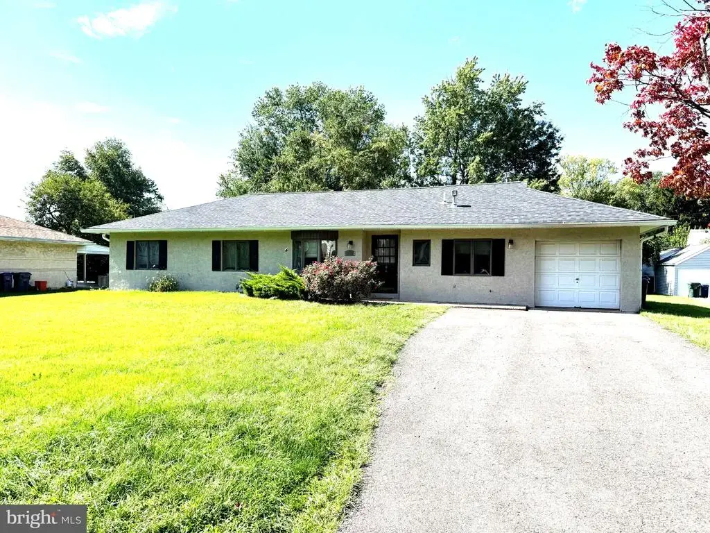 1142 Jericho Rd #, ABINGTON