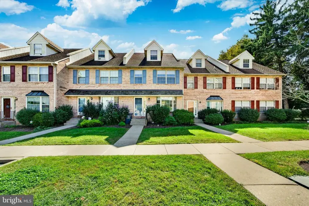 104 Susan Constant Ct #4, NORRISTOWN