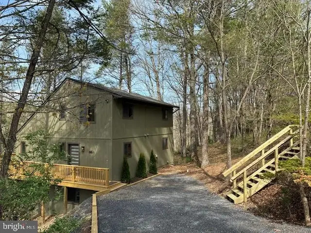 63 Fairway Dr, Basye