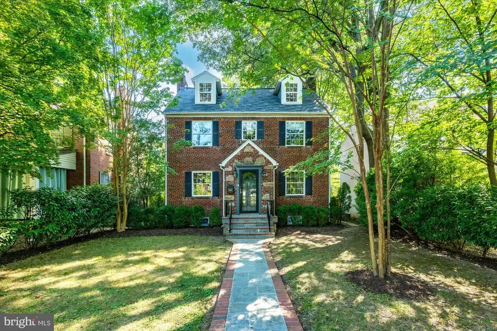 4414 Davenport St Nw, WASHINGTON