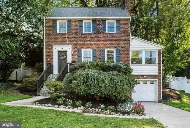 2504 Seminary Rd, Silver Spring