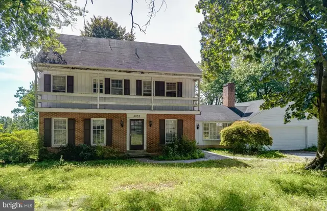 5033 Woodbox Ln, Mechanicsburg