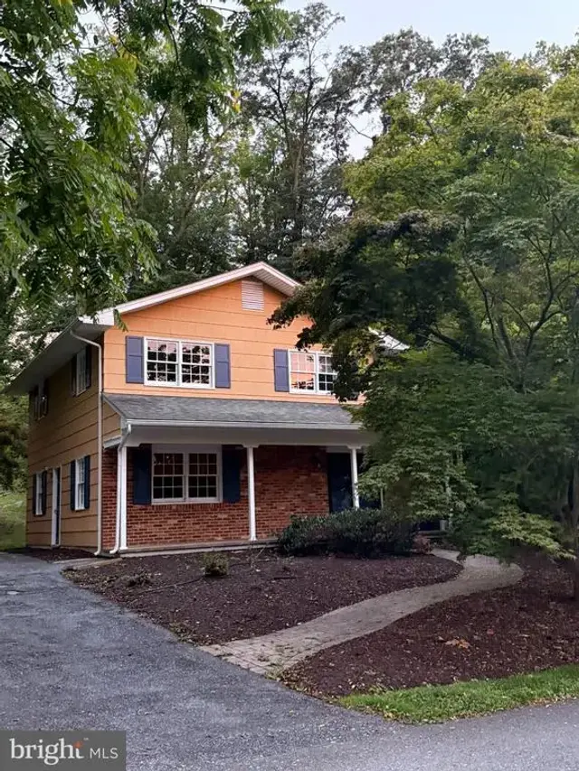 1518 Winchester Rd, Annapolis