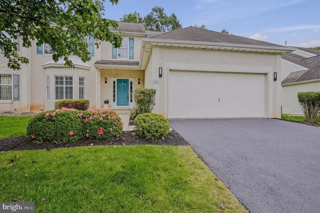 36 Palo Ln, NEWARK
