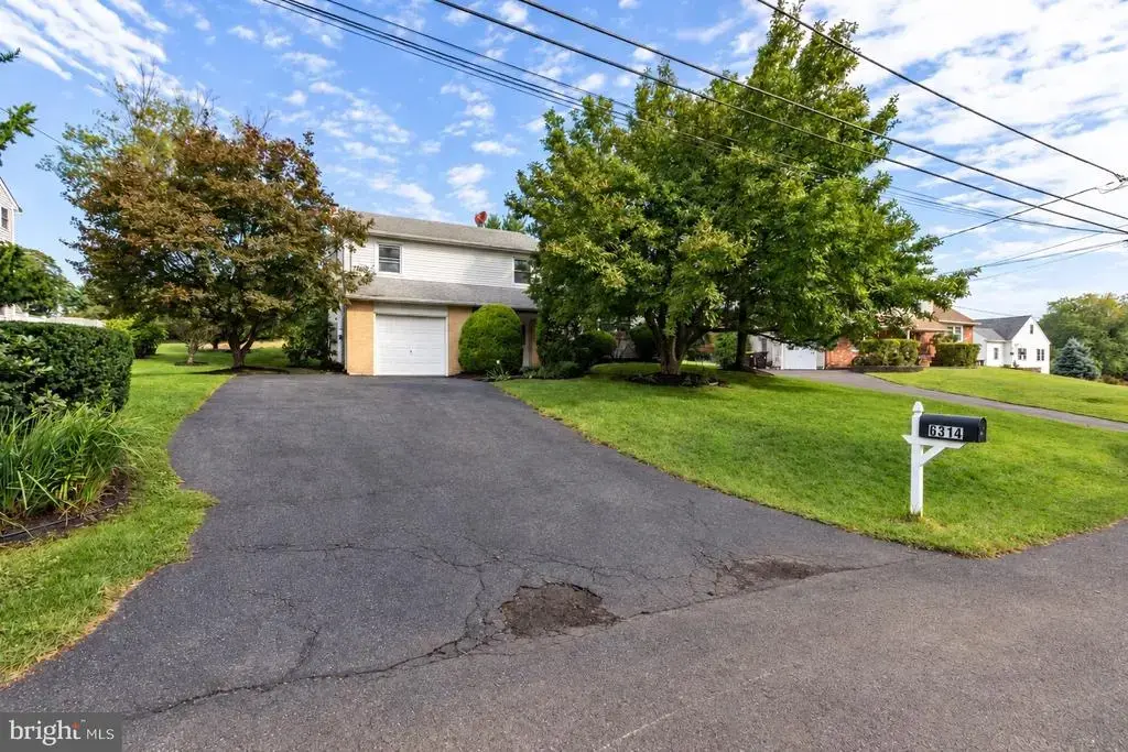 6314 Fernwood Ave, BENSALEM