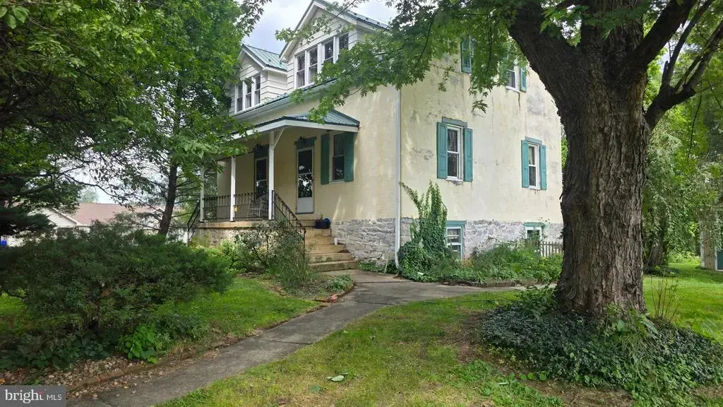 43 Harmony Hall Dr, CARLISLE