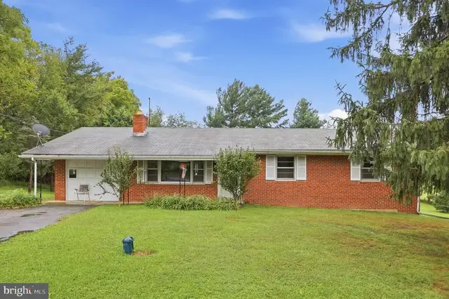 7303 Ira Sears Rd, Adamstown