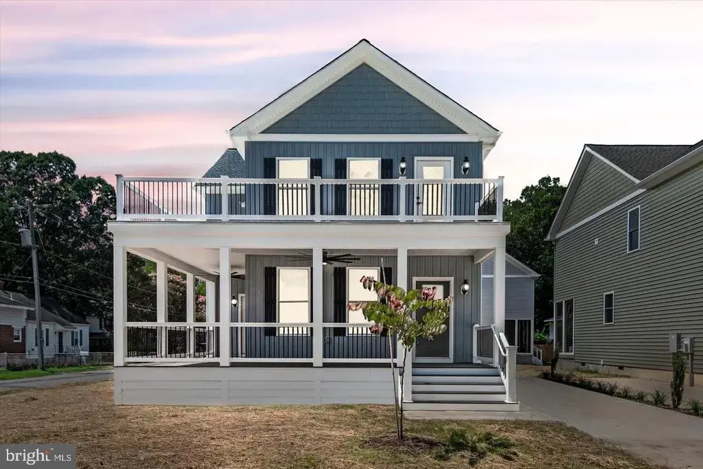 700 Taggart St, COLONIAL BEACH