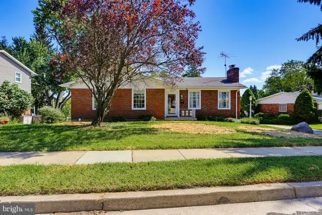 2313 Harcroft Rd, Lutherville Timonium