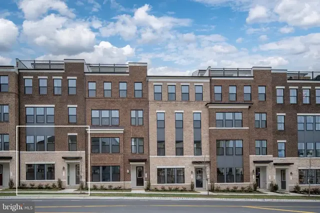2613 River Birch Road, Herndon