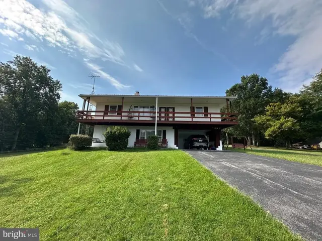 18717 Mount Lock Hill Rd, Sharpsburg