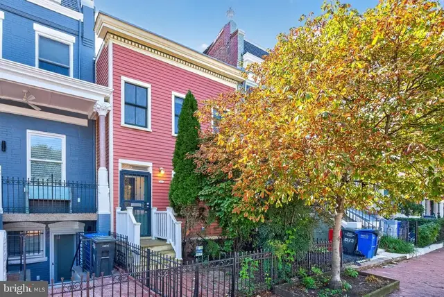1225 E St Se, Washington