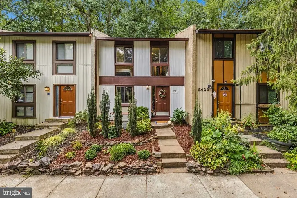 2424 Cloudcroft Sq, RESTON