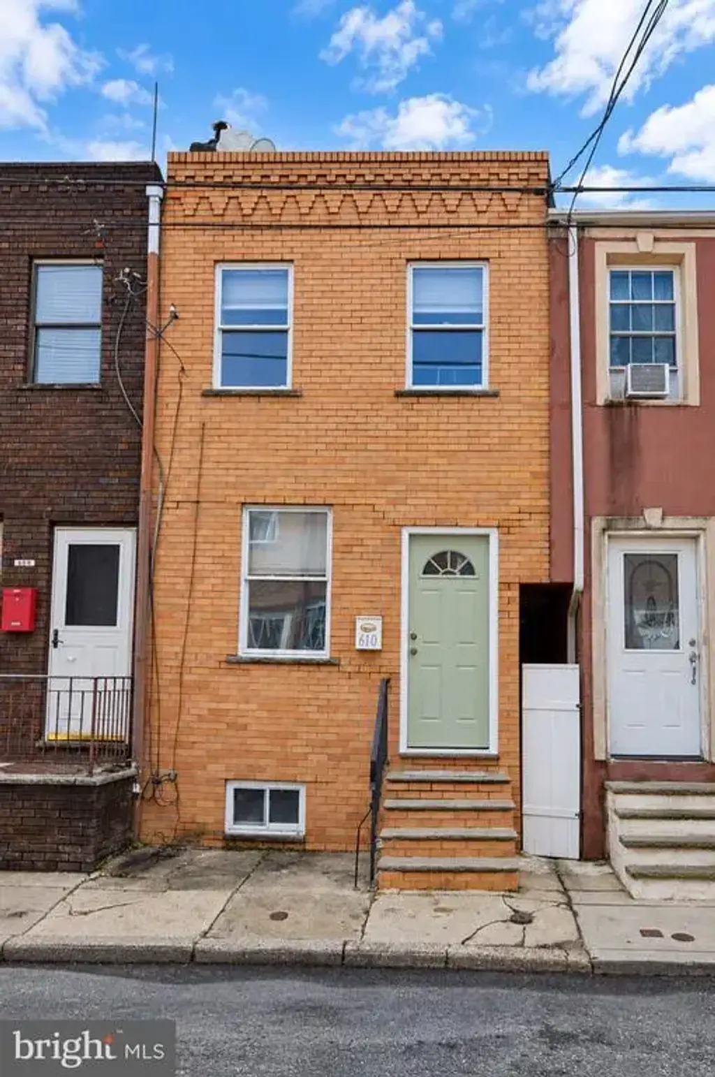 610 Sears St, PHILADELPHIA