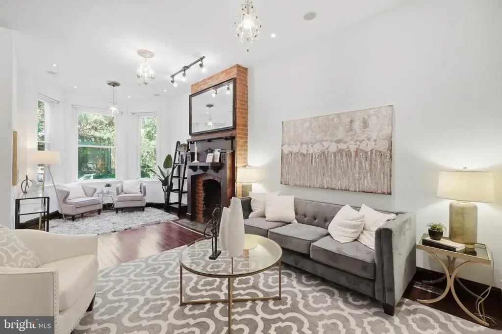 1128 Park Rd Nw, WASHINGTON