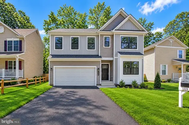 1225 Juniper St, Shady Side