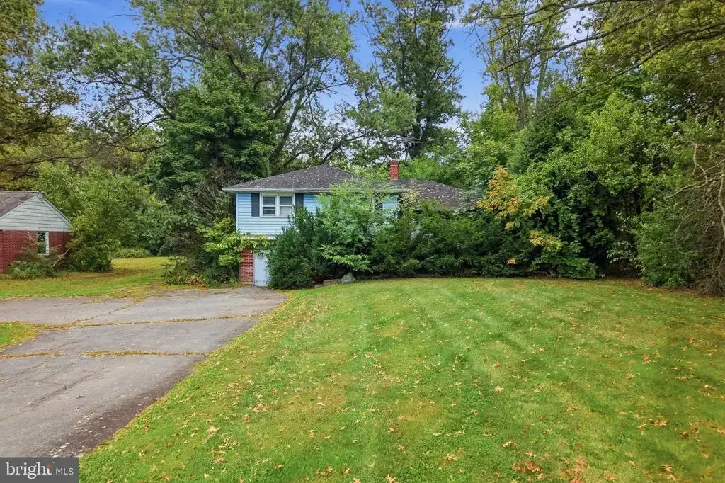 965 Route 113, SELLERSVILLE
