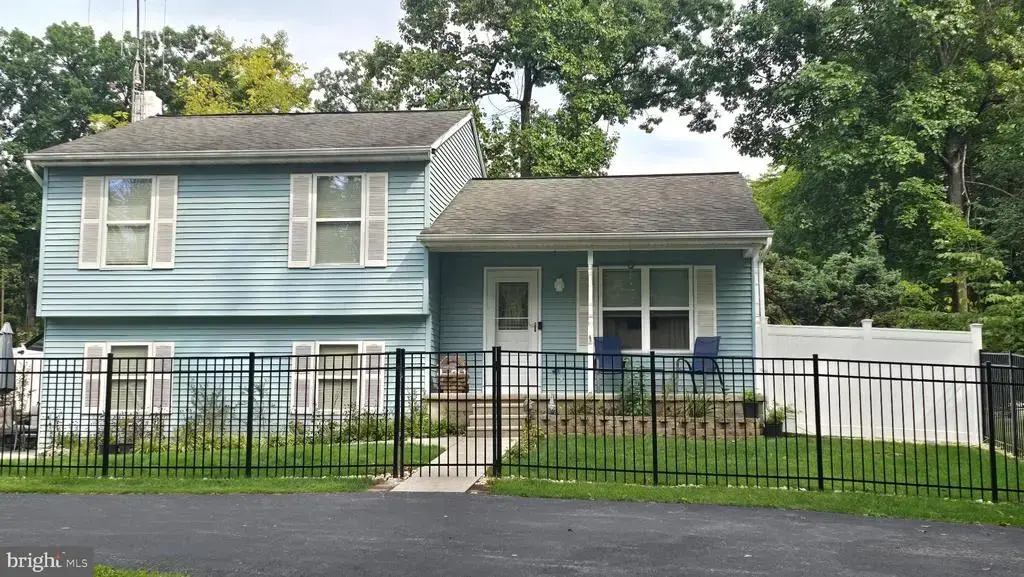 708 Range End Rd, DILLSBURG