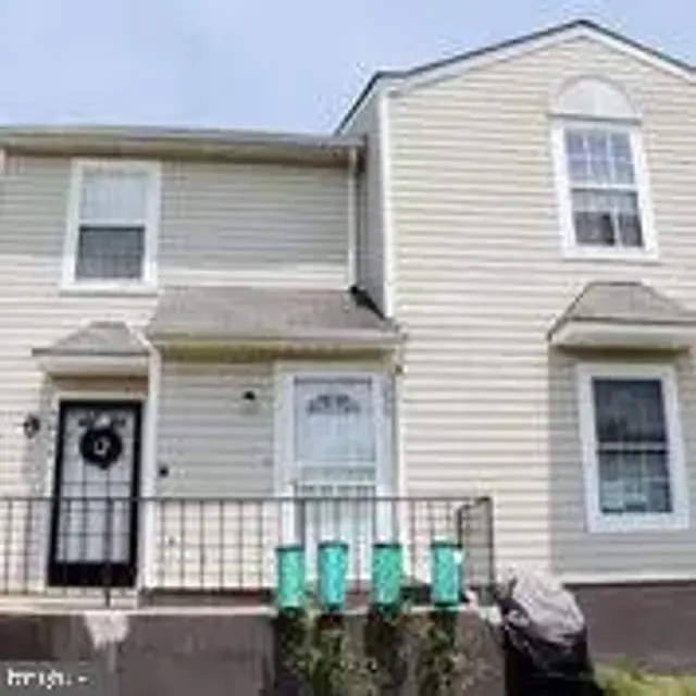 5834 N Holly Springs Dr #2, Capitol Heights