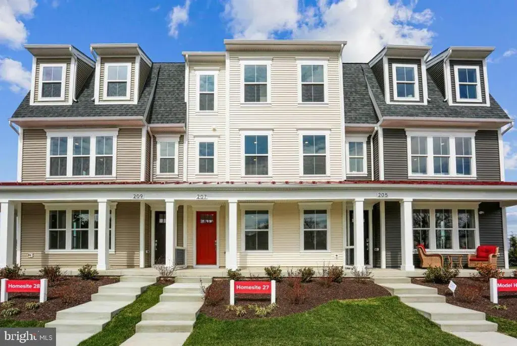 209 Allen Ln, POOLESVILLE
