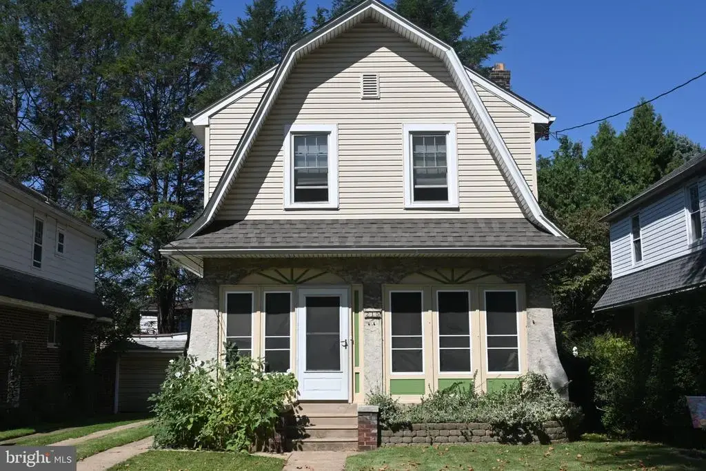 215 W Dupont St, RIDLEY PARK