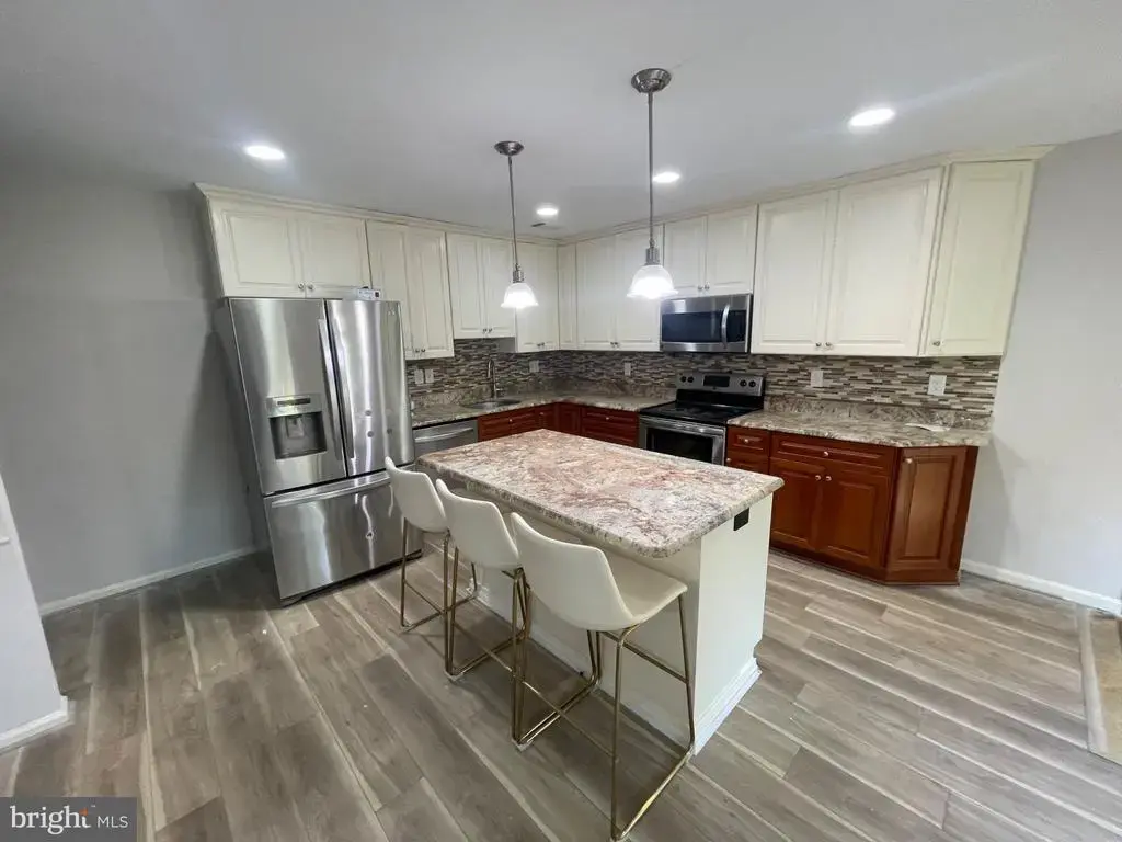9609 Barkston Ct, ROCKVILLE