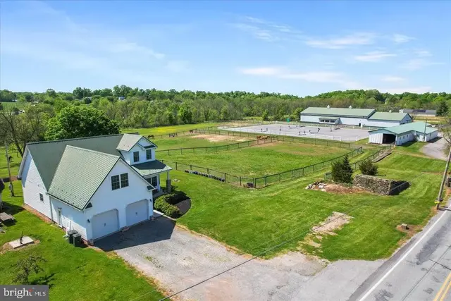 20 Red Bridge Rd, Gettysburg