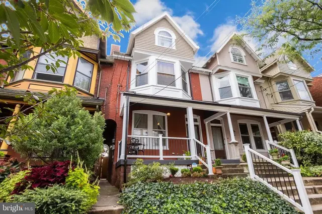 546 W Orange St, Lancaster