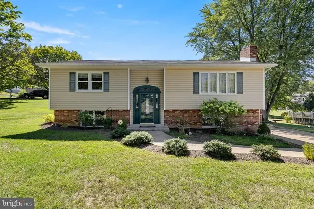 238 Indian Spring Rd, Woodstock