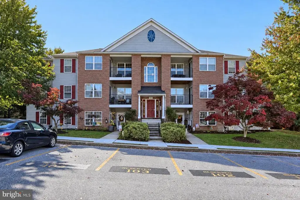 3815 Sunnyfield Ct #1c, HAMPSTEAD