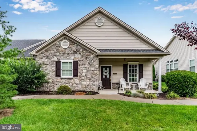 6937 Derrick Dr #88, Harrisburg