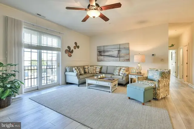 17388 N Village Main Blvd #28, Lewes