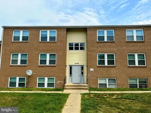 1599 N East St #13, Frederick