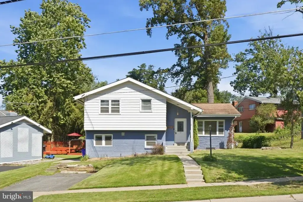 11317 College View Dr, SILVER SPRING