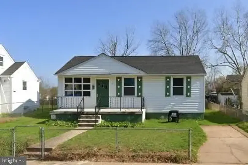 210 Harris St, FREDERICKSBURG
