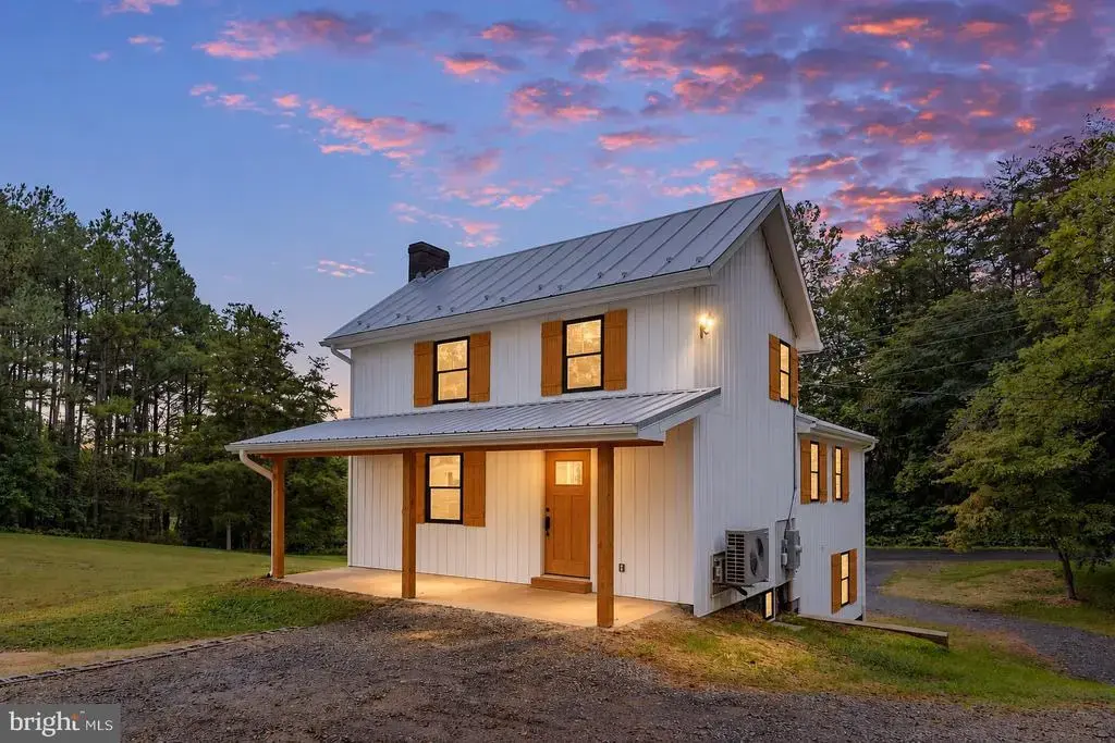 871 Chapman Rd, STANARDSVILLE