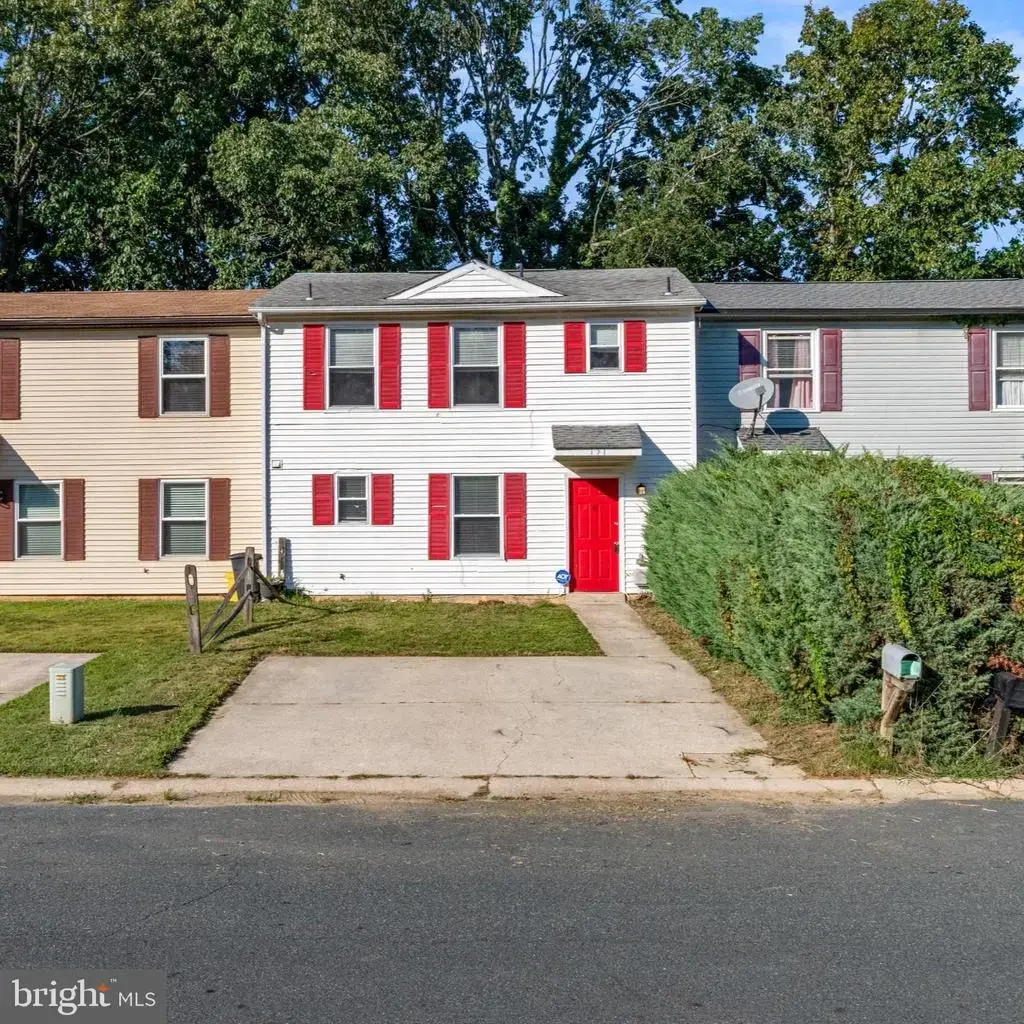 151 Hampshire Rd, SICKLERVILLE