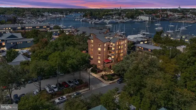 100 Severn Ave #102, Annapolis