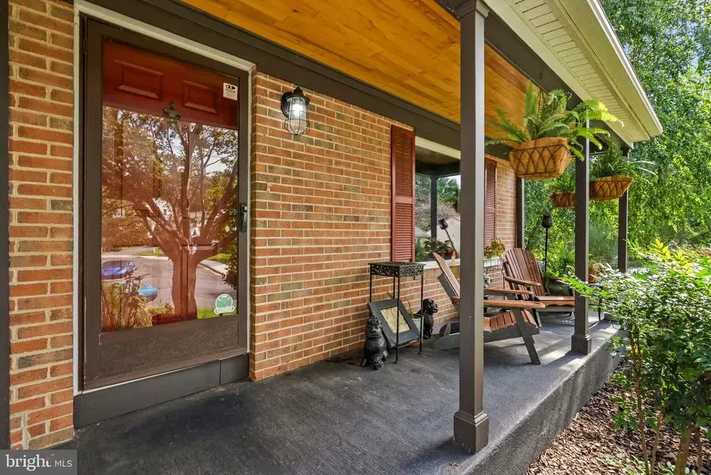 21 Neerwinder Ct, GERMANTOWN