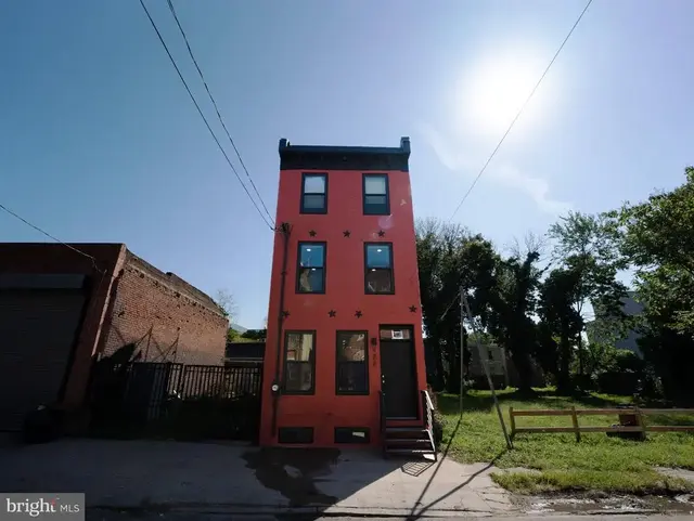 922 W York St, Philadelphia