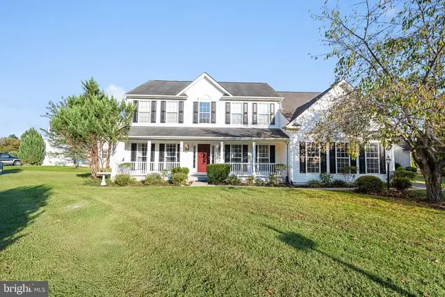 38 Houser Dr, Lovettsville