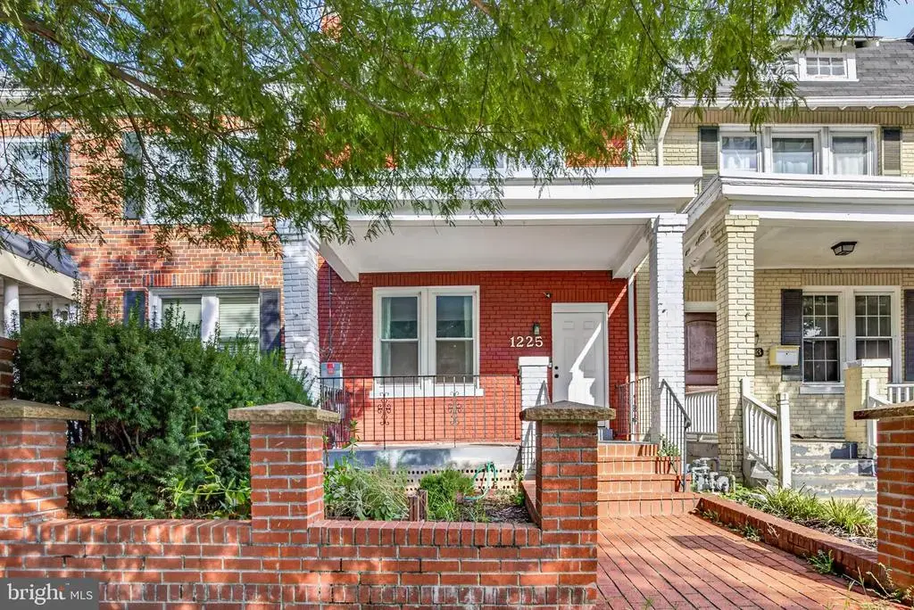 1225 18th St Ne, WASHINGTON