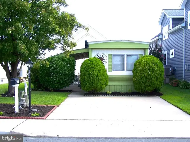 144 Sandy Hill, Ocean City