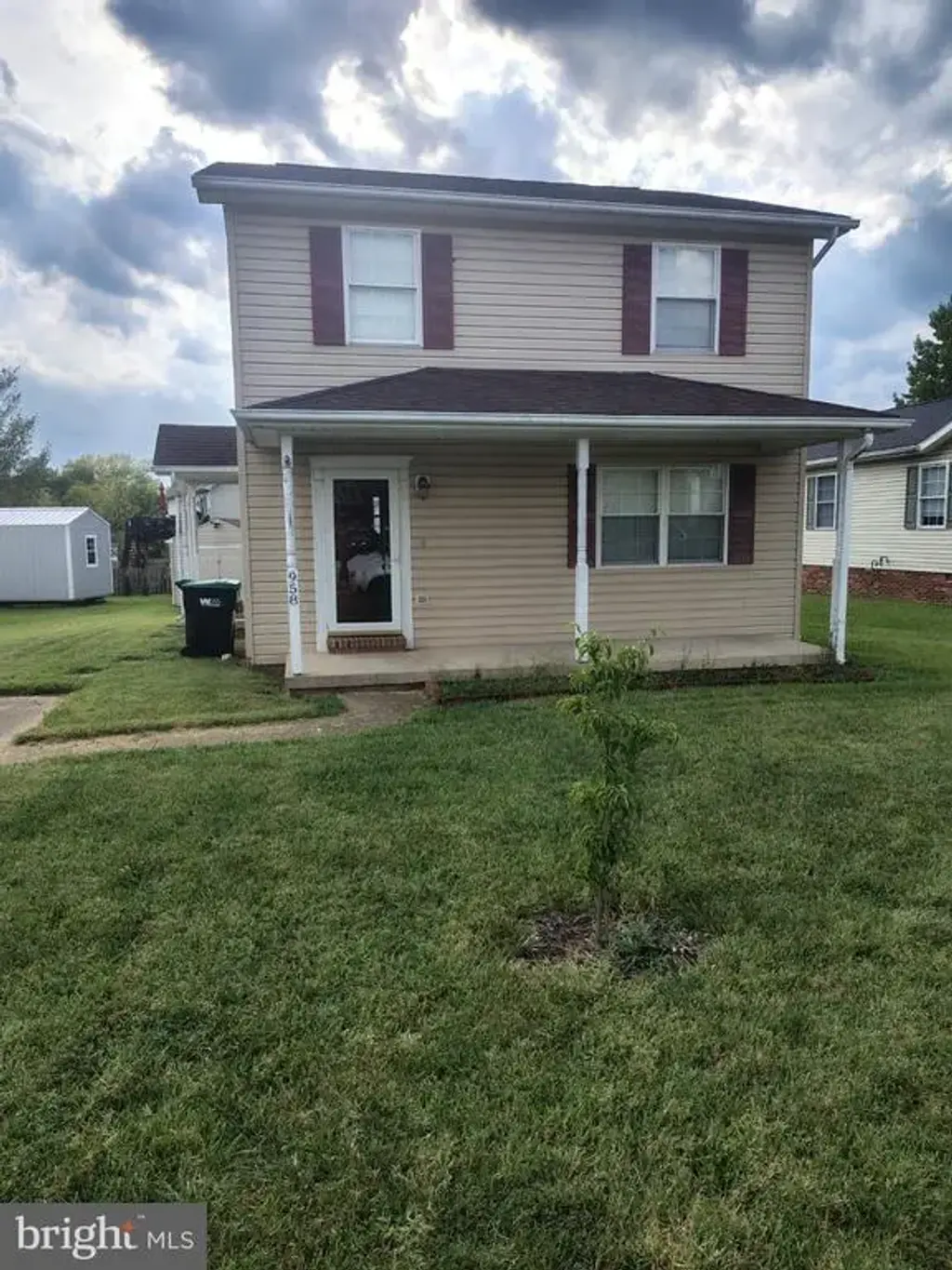 958 Dutchess Cir, STRASBURG