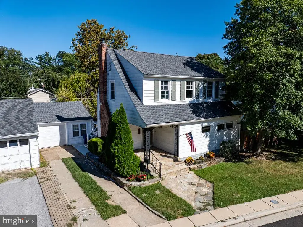 7 Cedarwood Rd, CATONSVILLE