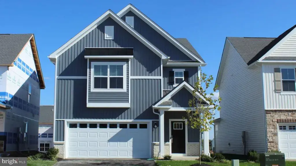138 Wappinger Ter, WINCHESTER